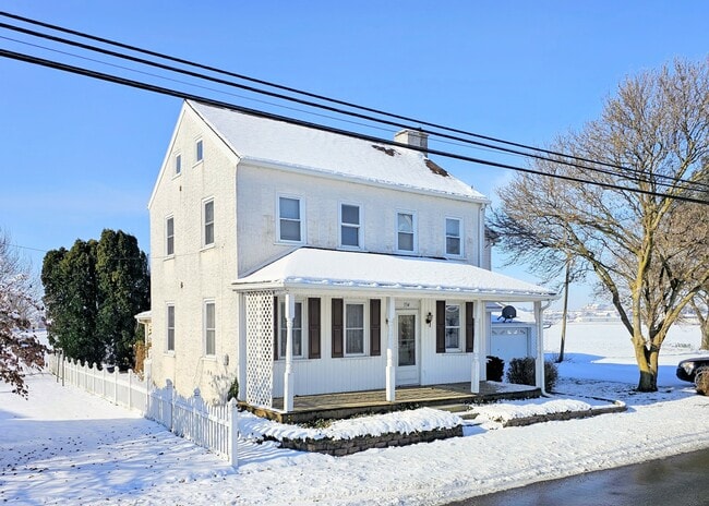 334 Wissler Rd in New Holland, PA - Building Photo - Building Photo