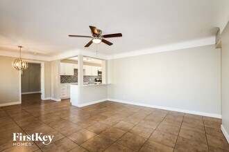 3437 E Holly St in Phoenix, AZ - Building Photo - Building Photo