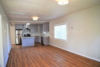 149 Cedar St in Roseville, CA - Building Photo - Building Photo