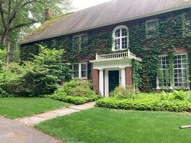 254 Fairhaven Rd, Unit joan campbell in Concord, MA - Building Photo