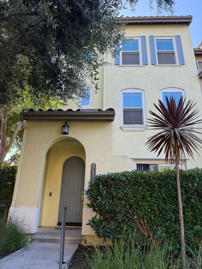 property at 2513 Escala Cir