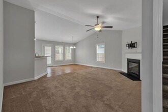 202 Browns Ferry Rd in Jacksonville, NC - Building Photo - Building Photo