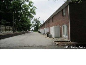 235 W Poplar in Elizabethtown, KY - Building Photo - Building Photo