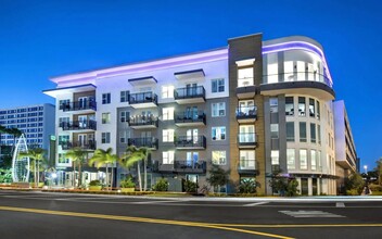 Anchor Riverwalk in Tampa, FL - Foto de edificio - Building Photo