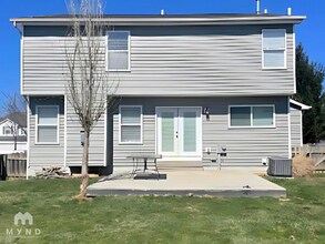 621 Brighton St in Pickerington, OH - Building Photo - Building Photo
