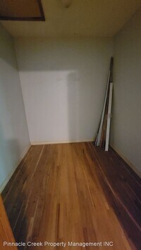 315-315 Broadleaf Ln photo'
