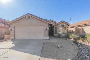 15264 N 102nd St in Scottsdale, AZ - Building Photo