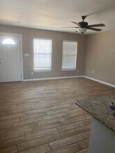 704 S Clay St in Midland, TX - Building Photo - Building Photo