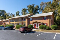 Carriage House in Savannah, GA - Building Photo - Building Photo