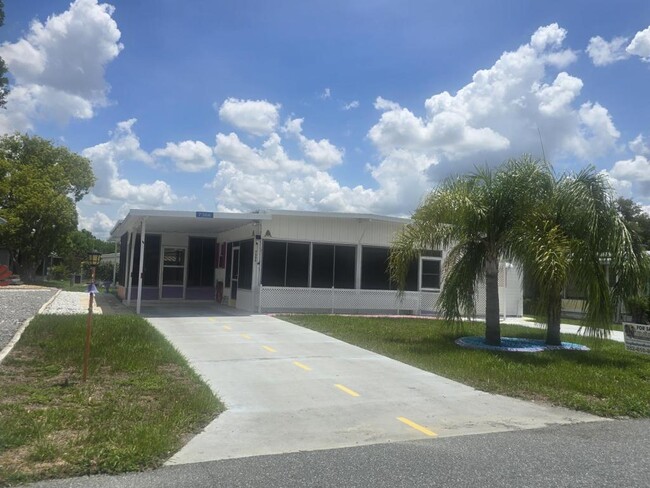 7366 1st Loop Ave in Brooksville, FL - Building Photo - Building Photo