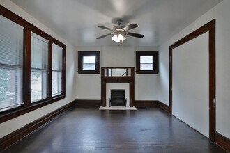 1611 Summit St in Columbus, OH - Building Photo - Building Photo