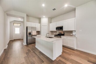 506 Towerglen Dr in McKinney, TX - Building Photo - Building Photo