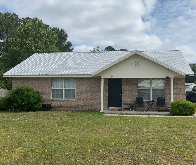 property at 759 Melissa Dr