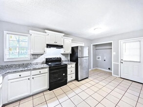 8614 Bunker Hill Dr in Southaven, MS - Building Photo - Building Photo