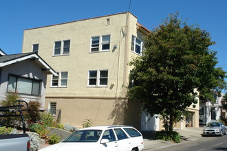 4133 Webster St in Oakland, CA - Building Photo - Building Photo