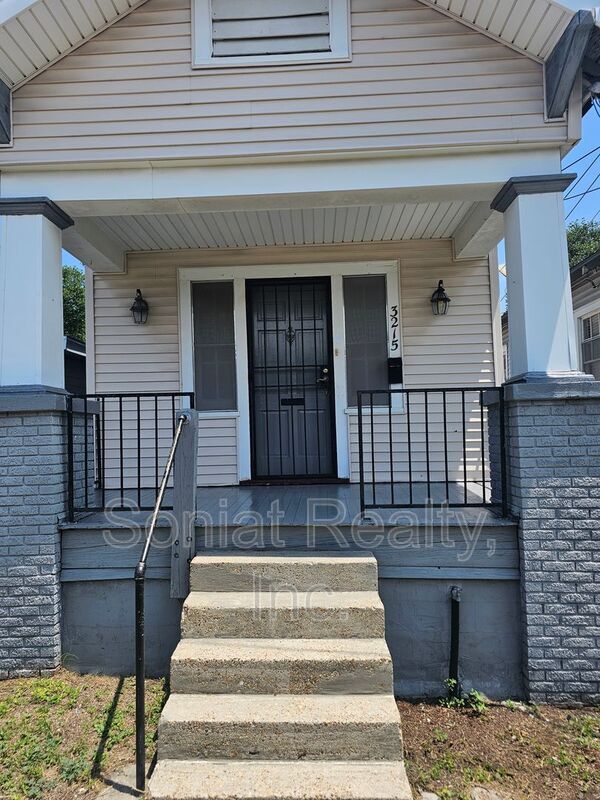property at 3215 Lafitte Ave