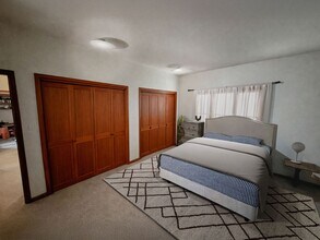 5212 Lincoln Way in Ames, IA - Building Photo - Building Photo