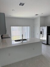 3208 Skyline Lp in Kissimmee, FL - Building Photo - Building Photo