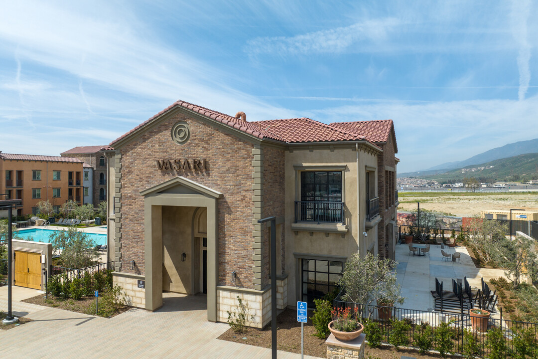 Vasari at Ventana in Fontana, CA - Building Photo