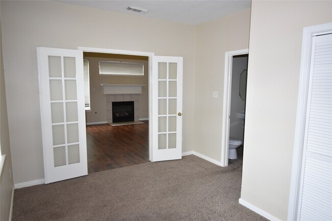 property at 21147 Covington Bridge Ln