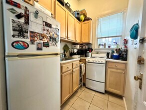 35 Bay State Rd, Unit 5 in Boston, MA - Building Photo - Building Photo