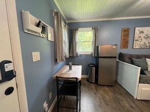 908 Lake Rd, Unit New Lenox in New Lenox, IL - Foto de edificio - Building Photo