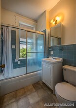 1144 Commonwealth Ave in Boston, MA - Building Photo - Building Photo