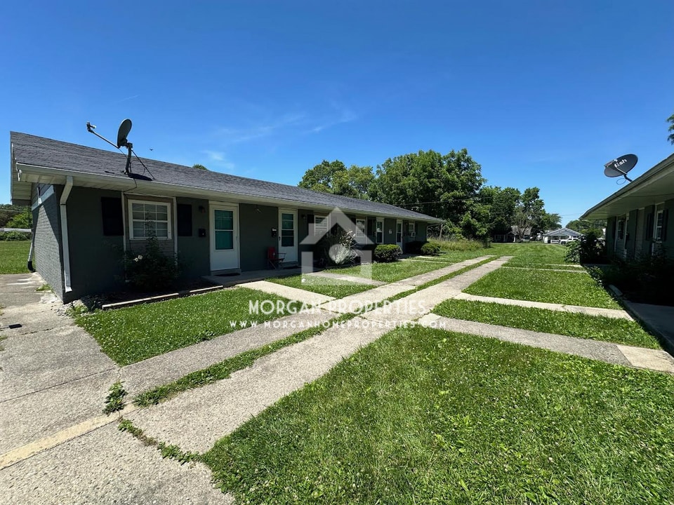 2320 State St, Unit 3 in New Castle, IN - Building Photo