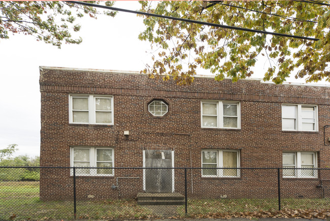 760-764 Howard Rd SE in Washington, DC - Building Photo - Building Photo