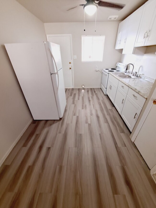 3215 Morris St NE in Albuquerque, NM - Building Photo - Building Photo