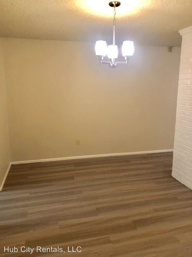 9801 Memphis Ave in Lubbock, TX - Building Photo - Building Photo