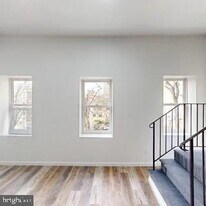 24 S Warren St in Trenton, NJ - Building Photo