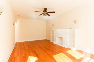 3428 W Parker Ave, Unit 3 in Chicago, IL - Building Photo - Building Photo