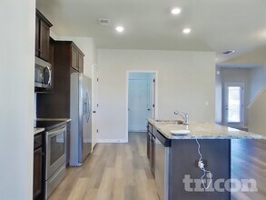 748 Galveston Way, Unit 0303 in Mcdonough, GA - Building Photo - Building Photo