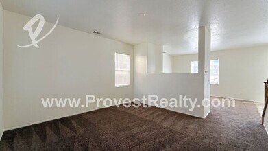 14051 Horseshoe Way in Victorville, CA - Building Photo - Building Photo