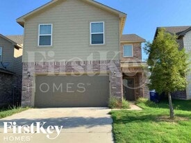 9923 Rio Doso Dr in Dallas, TX - Building Photo