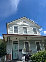 316 Whitehead Ave in Norfolk, VA - Building Photo