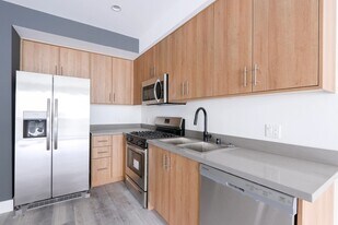 11155 Huston St, Unit 306 in Los Angeles, CA - Building Photo