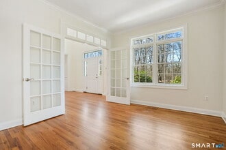 83 Westport Rd in Wilton, CT - Building Photo - Building Photo