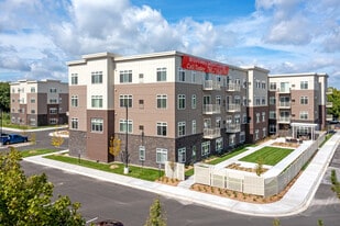 Broadwell Senior Living in Plymouth, MN - Building Photo