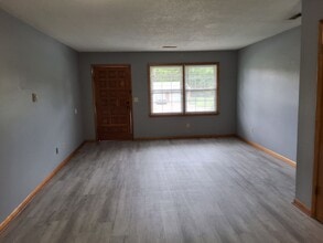 465 S Atcher St in Radcliff, KY - Building Photo - Building Photo