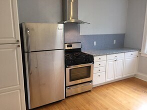 1149 E Dayton St, Unit 1 in Madison, WI - Building Photo - Building Photo