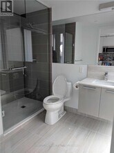 28 Wellesley St E in Toronto, ON - Building Photo - Building Photo