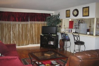 8120 Norton Ave. in West Hollywood, CA - Building Photo - Building Photo