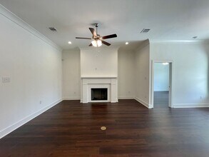 9674 Brookfield Ave in Denham Springs, LA - Building Photo - Building Photo