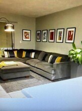 440 E 23rd St in Hialeah, FL - Building Photo - Building Photo