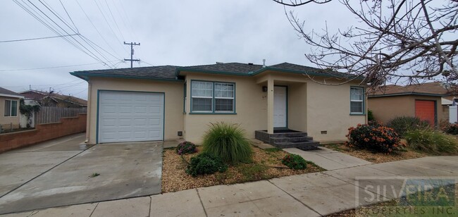 515 N Thornburg St in Santa Maria, CA - Building Photo - Building Photo