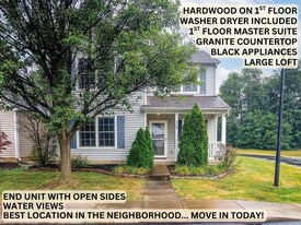 1562 Sargas St in Columbus, OH - Building Photo