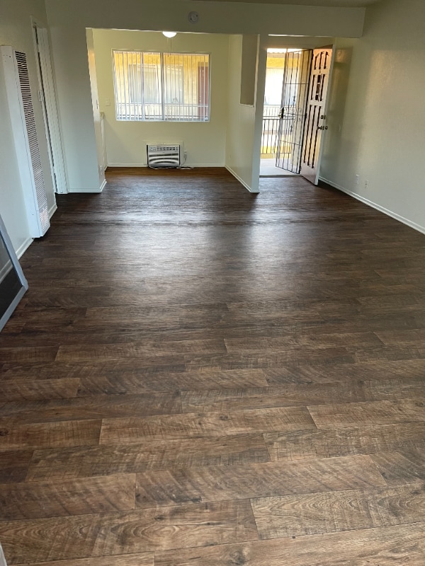 2221 E Lenita Ln in Santa Ana, CA - Building Photo - Building Photo