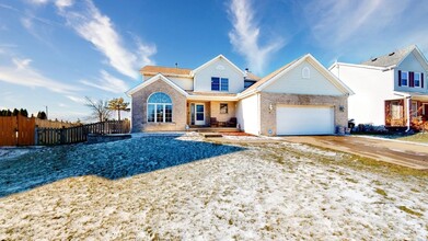 14 Kleggstone Cir in Bloomington, IL - Foto de edificio - Building Photo